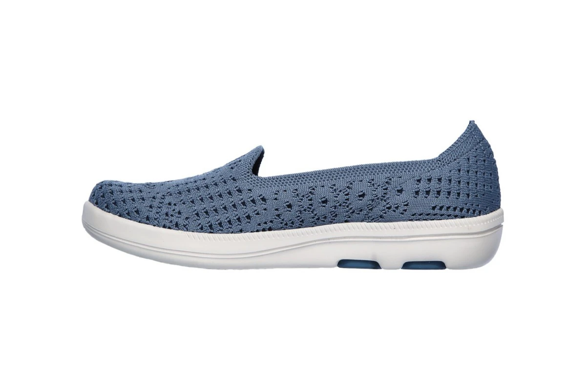 Skechers On The Go Bliss Elation Blue Floral Lace Slip On Comfort Shoes 7 Skechers On The Go Bliss Elation Blue Floral Lace Slip On Comfort Shoes - Image 5