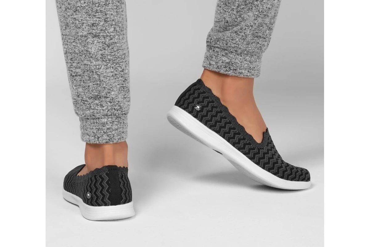 Skechers On The Go Dreamy Wavy Black Grey Stripe Flat Comfort Shoes 5 Skechers On The Go Dreamy Wavy Black Grey Stripe Flat Comfort Shoes - Image 3